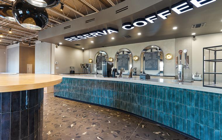 Una suma de estilos para un paréntesis café original